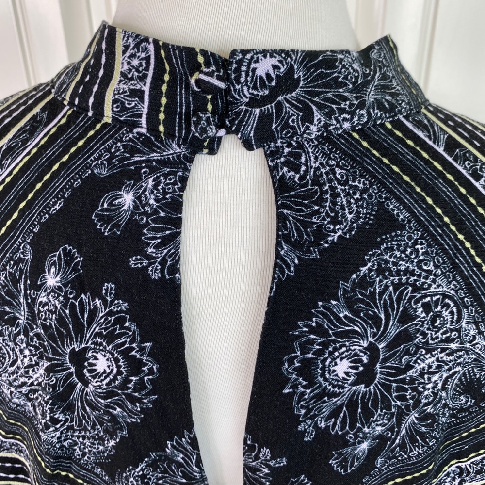 Free People Walking on a Dream Cutout Tunic Top M - Picture 6 of 7